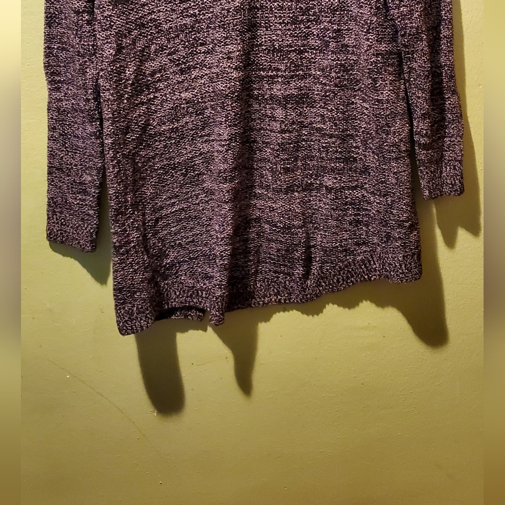 Sweater - Picture 3 of 6